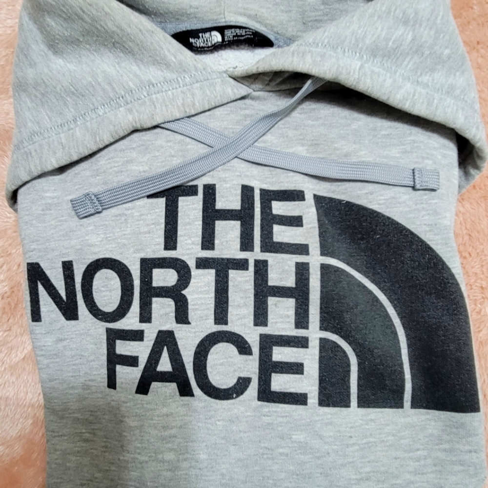 Women North Face hoodie